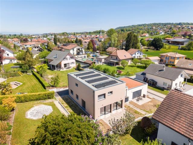 Domdidier, zu Miete, moderne Villa mit 6,5 Zimmern und Garten!