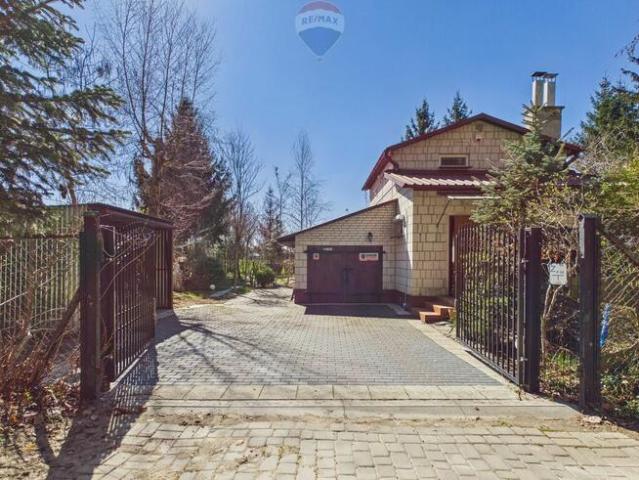 Domek letniskowy 60 m², działka 0,0926 ha Rogóźno