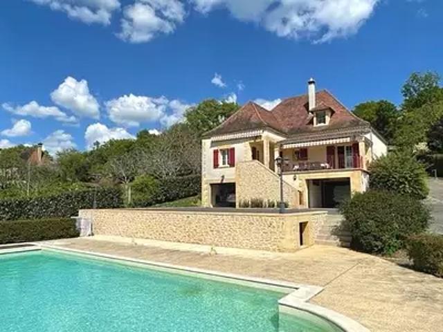 Domme 24250 Achat / Vente maison 8 pièces t8