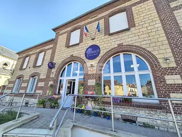 Senlis 60300 Achat / Vente divers