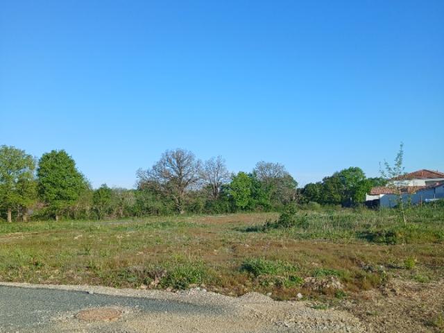 Dompierre sur Yon Vente Terrain 85