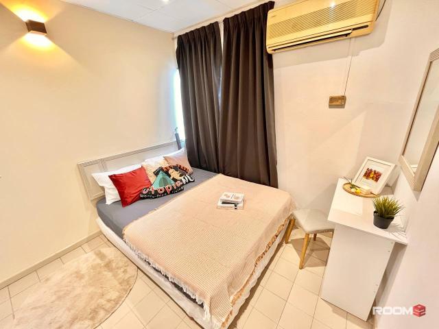 Don't Miss Out This Chance ‼️ Fully Furnished Room At Damansara Utama Contact Us Now 1 Room LEFT ‼️
