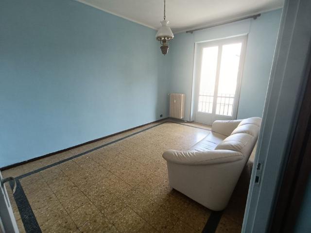 Don Bosco – affittasi bilocale in Via Capua
