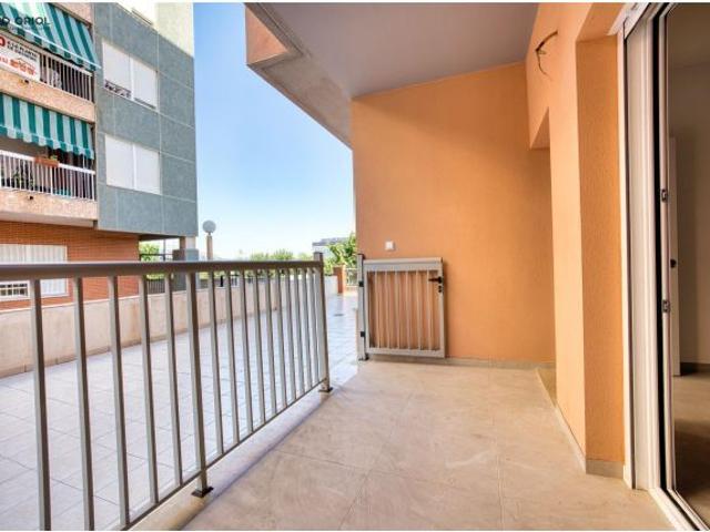 ? Donde la comodidad empieza desde la puerta de casa. Planta baja de obra nueva con acceso independi