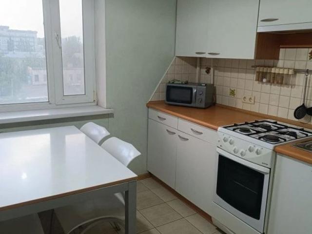 Донецк, Роза Люксембург 69, аренда трёхкомнатной квартиры долгосрочно, район Куйбышевский