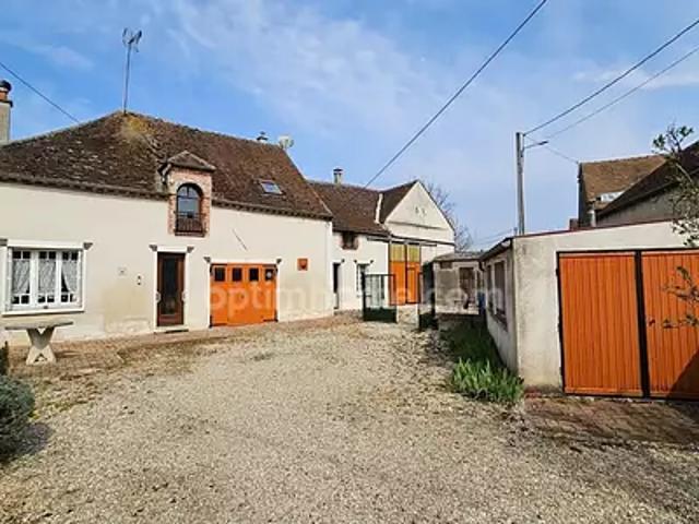 Donnemarie Dontilly 77520 Achat / Vente maison 5 pièces t5 jardin terrasse