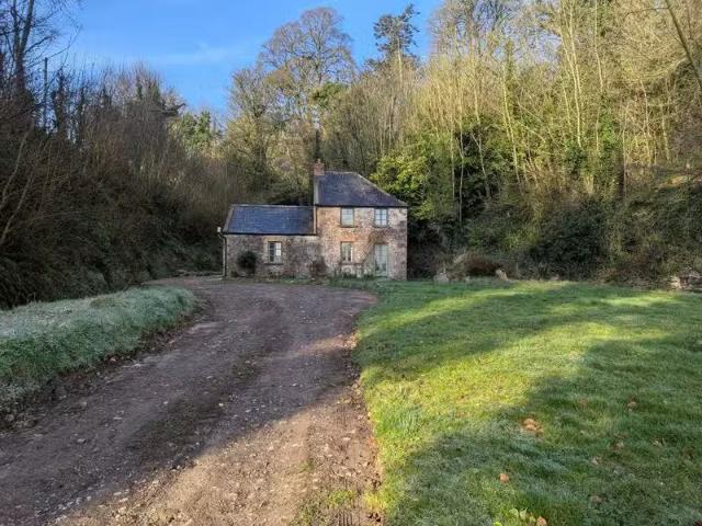 Donore road, Slane, Co. Meath is for rent