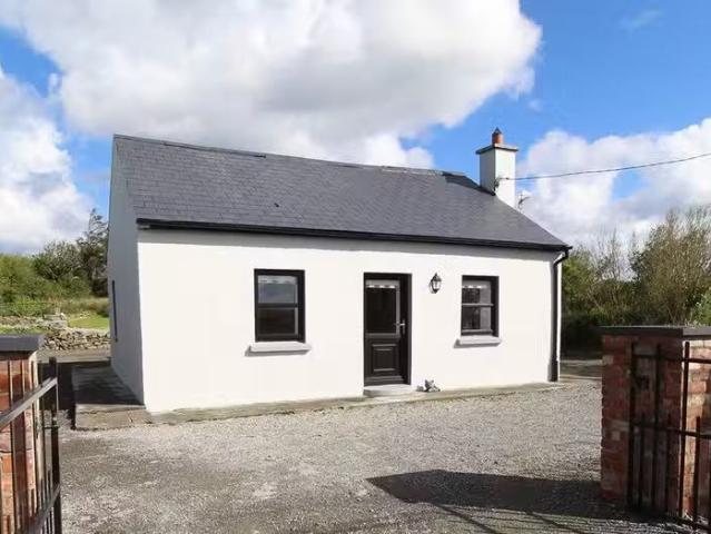 Doonmore, Doonbeg, Co. Clare, V15TF10 is for sale