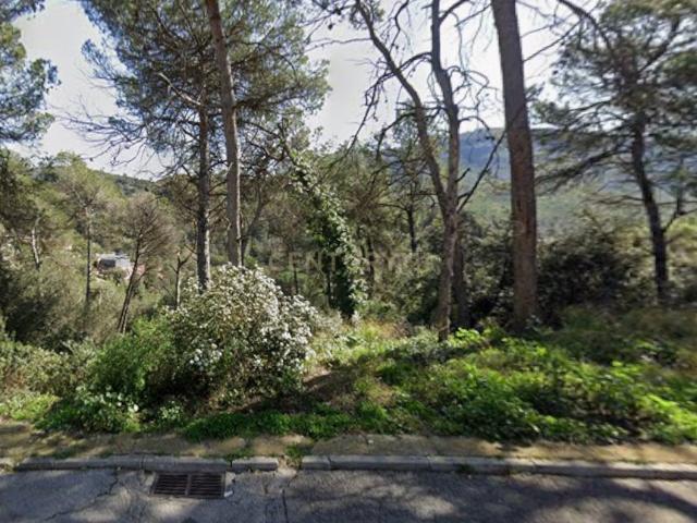 Doble oportunidad en Vacarisses: dos suelos urbanos residenciales con alto potencial de desarrollo