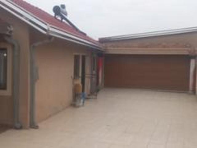 dobsonville 3bedroom house for sale