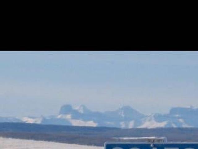 Dog Pound country residential acreage