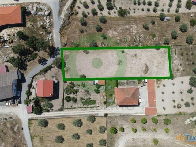 Dois terrenos situados em Valpaços | 26083920875
