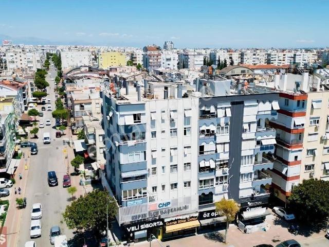 Dokuma Özgürlük Mah. Cadde Üzeri Satılık 3+1ara Kat Daire