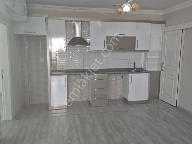 Dokuma'da Giriş Kat Bahçeli 2+1 Kiralık Boş Daire