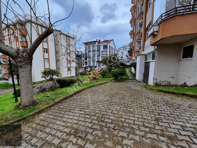 Dolunay Mahallesinde Yeni Mesire Alanının Yanında Daire