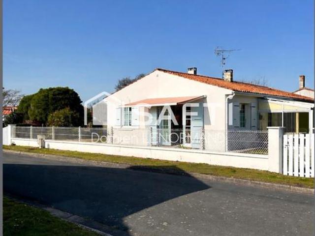 DOLUS d'Oléron maison 4 chambres terrain 560m2