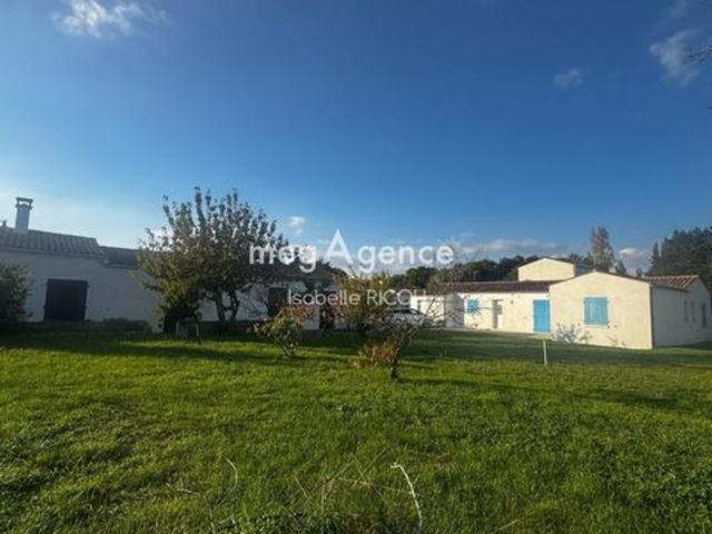 DOLUS D'OLERON, ENSEMBLE IMMOBILIER SUR 1430m² de TERRAIN
