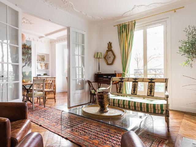 DOLY APPARTEMENT AVENUE DE SUFFREN 75015