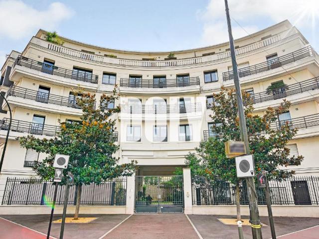 DOLY – APPARTEMENT –RUE CHAPTAL LEVALLOIS PERRET