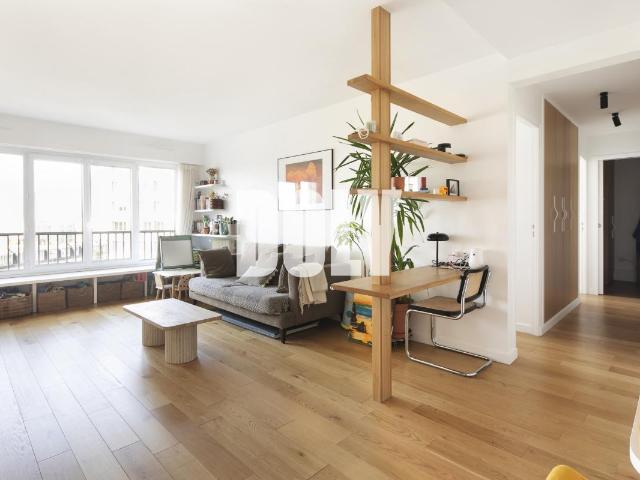 DOLY APPARTEMENT 3 PIÈCES RUE VAUVENARGUES 75018