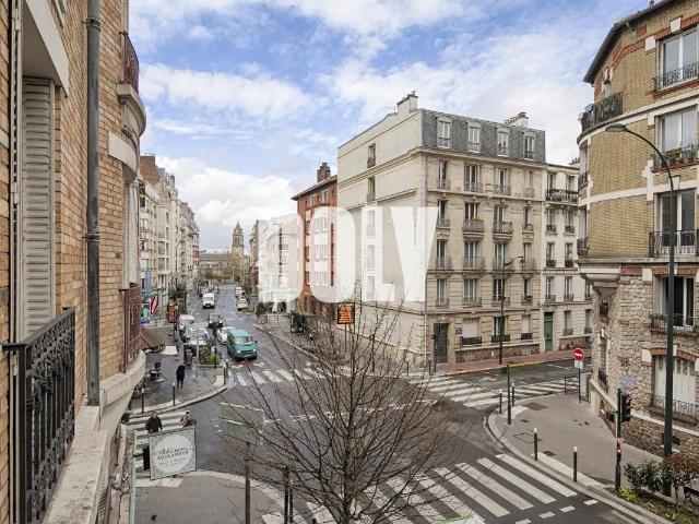 DOLY APPARTEMENT 4 PIÈCES ST MANDÉ
