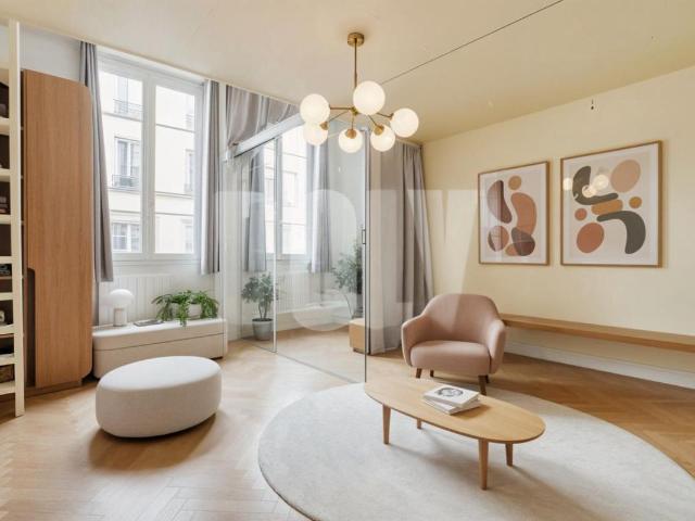 DOLY Hauteur, lumière et charme ancien – Paris 17e