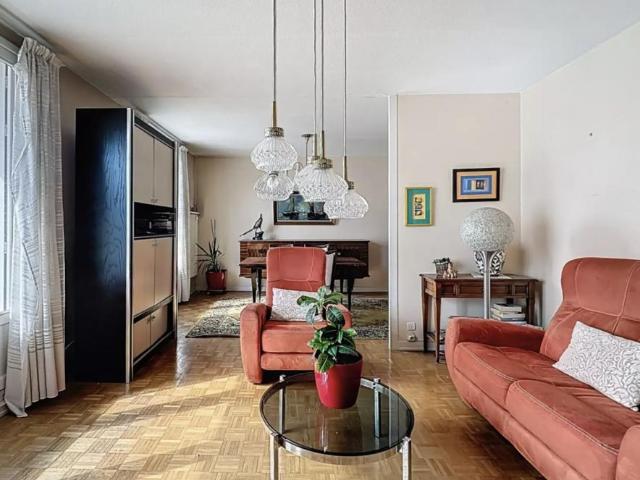 DOLY LEVALLOIS PERRET 4 PIECES