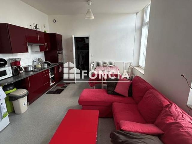 Dol de bretagne – centre ville appartement dans immeuble de caractere