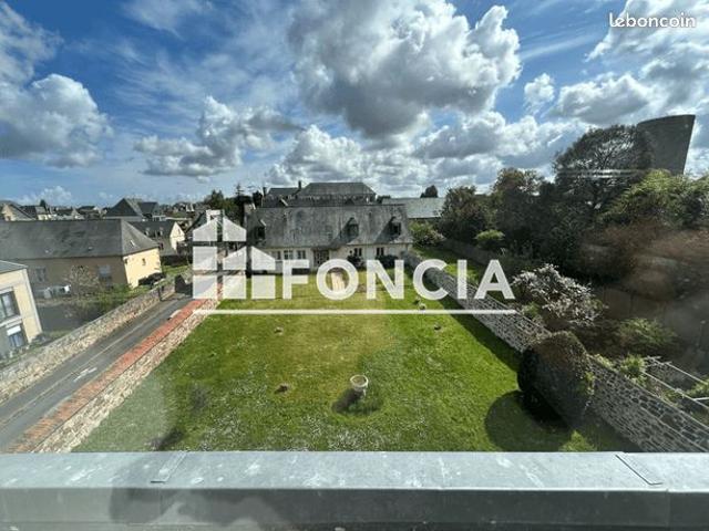 Dol de bretagne – centre ville appartement t2 dans immeuble de caractere