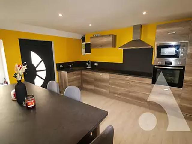 Dole 39100 Location maison 4 pièces t4