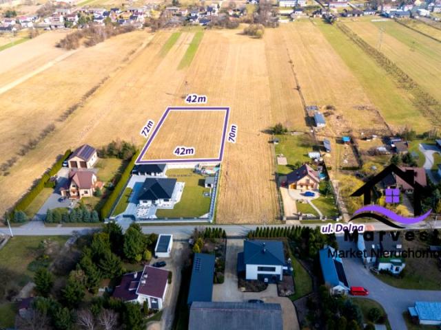 Dolna 3 000 m², Zawada