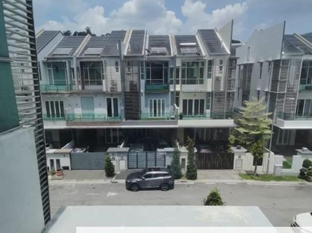 Dolomite Templer Rawang 3 Storey Freehold Non Bumi