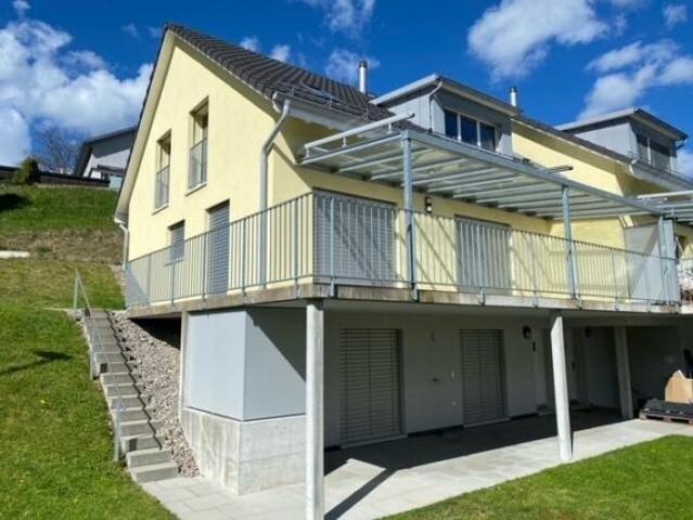 Doppel Einfamilienhaus in Kollbrunn
