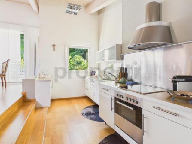 Doppeleinfamilienhaus 7.5 Zimmer