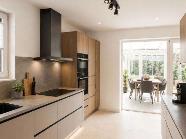 Doppeleinfamilienhaus 7.5 Zimmer