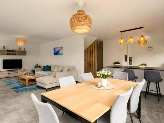 Doppeleinfamilienhaus 4.5 Zimmer
