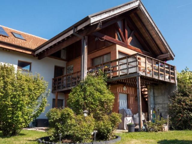Doppeleinfamilienhaus 4.5 Zimmer
