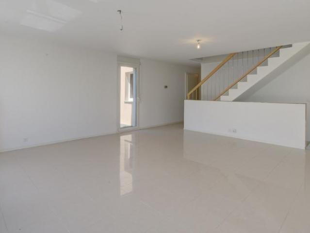 Doppeleinfamilienhaus 5.5 Zimmer