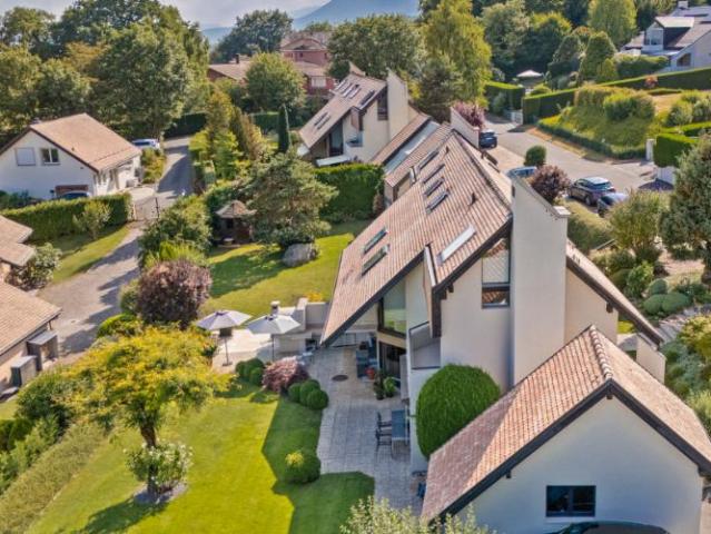Doppeleinfamilienhaus 6.5 Zimmer