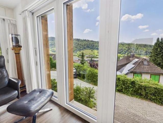 Doppeleinfamilienhaus 6.5 Zimmer