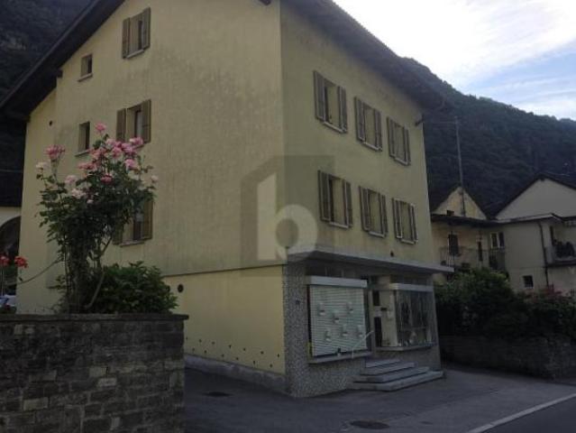 Doppeleinfamilienhaus 8 Zimmer