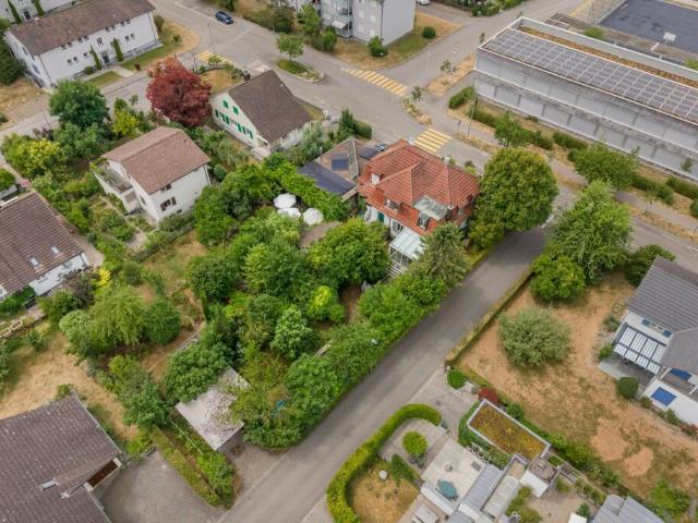 Doppeleinfamilienhaus mit grossem, idyllischen Gartenparadies in Stadtnähe Ihr neues Zuhause