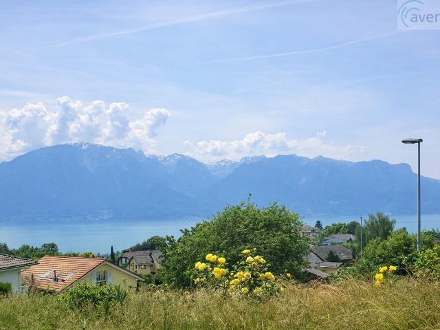Doppelhaus mit exklusivem Blick auf den Genfersee und die Berge
