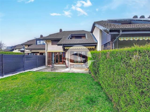 Doppelhaus in der Nähe des Ecolint Châtaigneraie