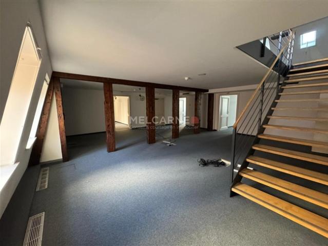 Duplex Büros von ca. 308 m² zu vermieten Rue du Rhône