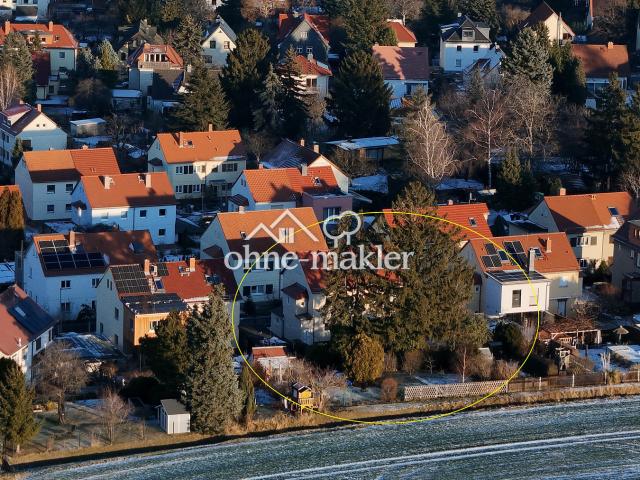 Doppelhaushälfte mit Garten in Dresden Naußlitz