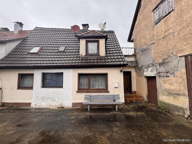 Doppelhaushälfte mit Stadelanteil in Tauberrettersheim