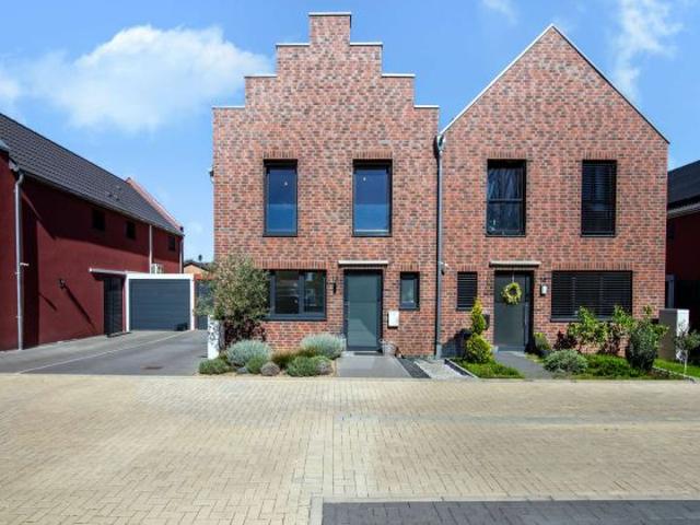 Doppelhaushälfte ca.132 m² mit Garage und Außenstellplatz im Rheinischen Quartier,Elsdorf Angelsdorf