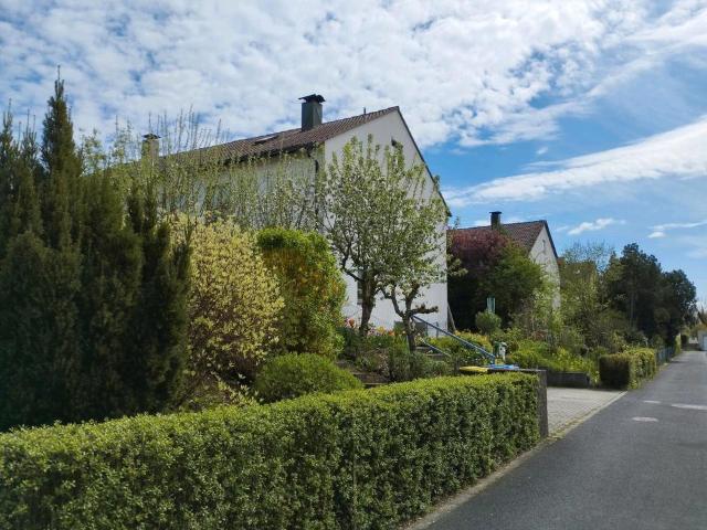 Doppelhaushälfte in Hambach Dittelbrunn 115 qm Haus