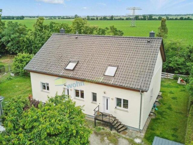 Doppelhaushälfte in toller, ruhiger Lage mit ca. 750 qm Gundstück nahe Kulkwitzer See